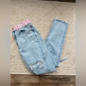 American Eagle mom jean size 2R